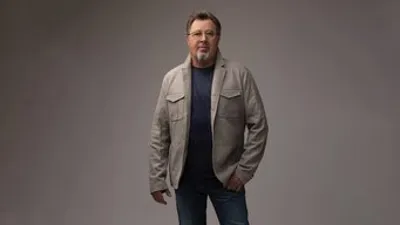 Vince Gill: 50 Years From Home